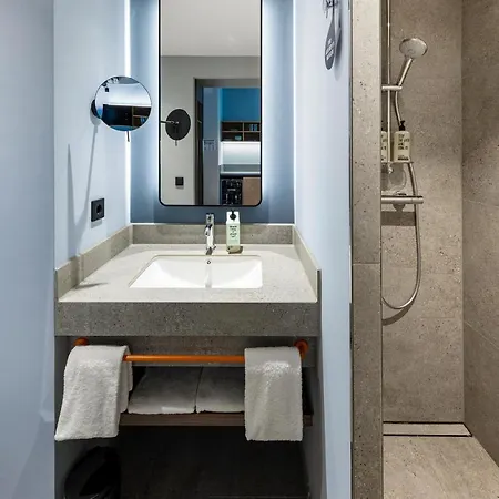 Unique By Atlantic 3*