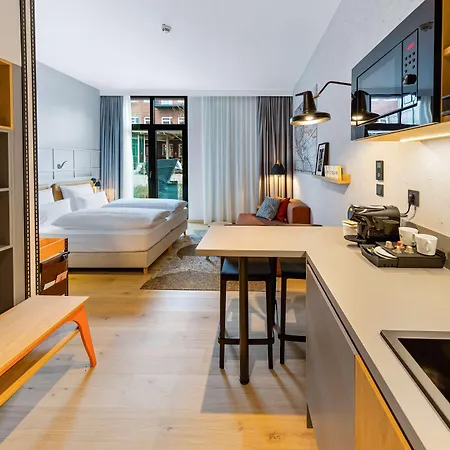 Unique By Atlantic 3*