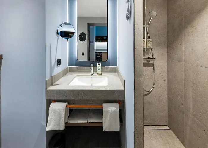 Unique By Atlantic 3*